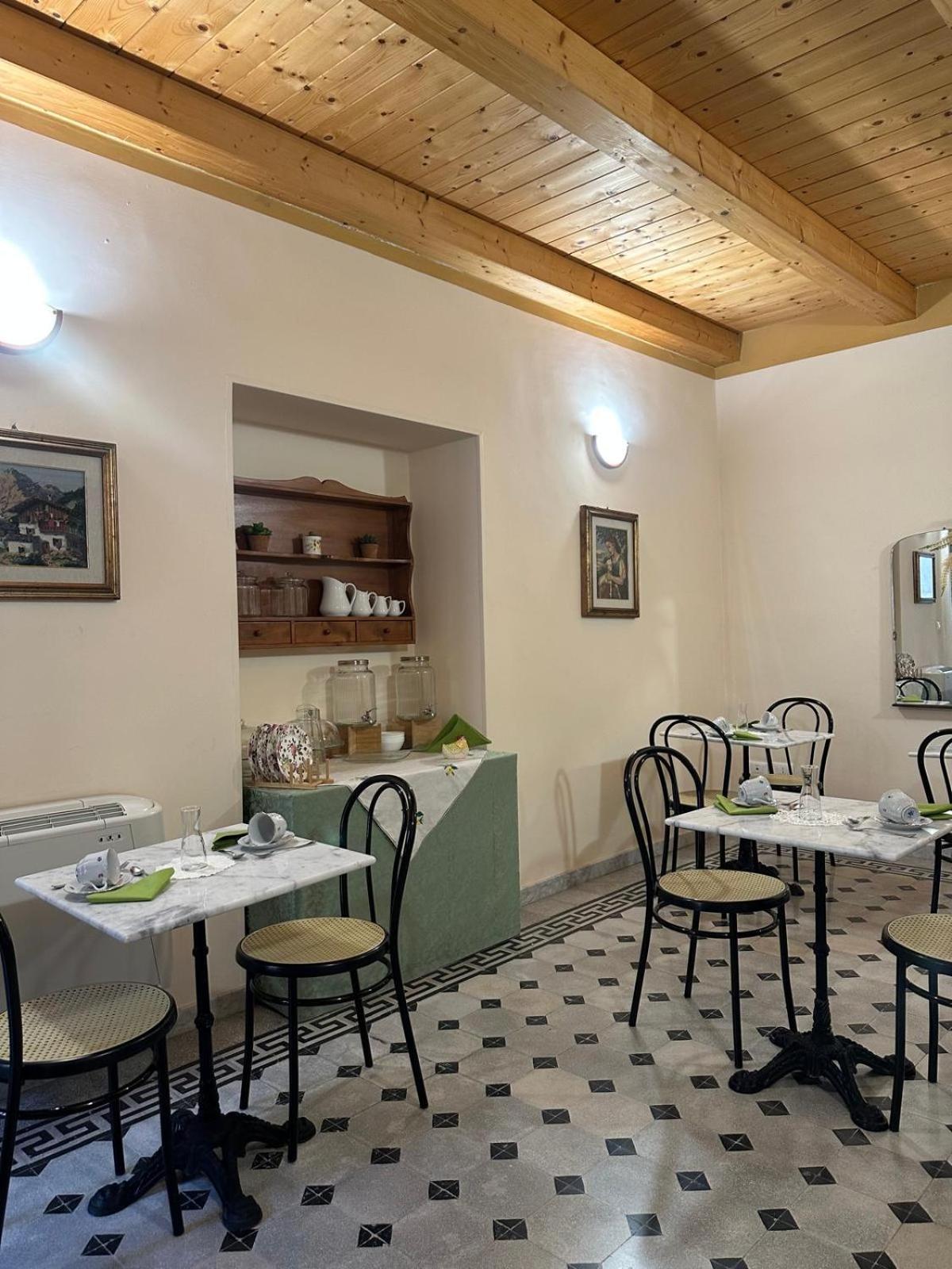 Hotel Residenza Gonzaga à Serracapriola Extérieur photo