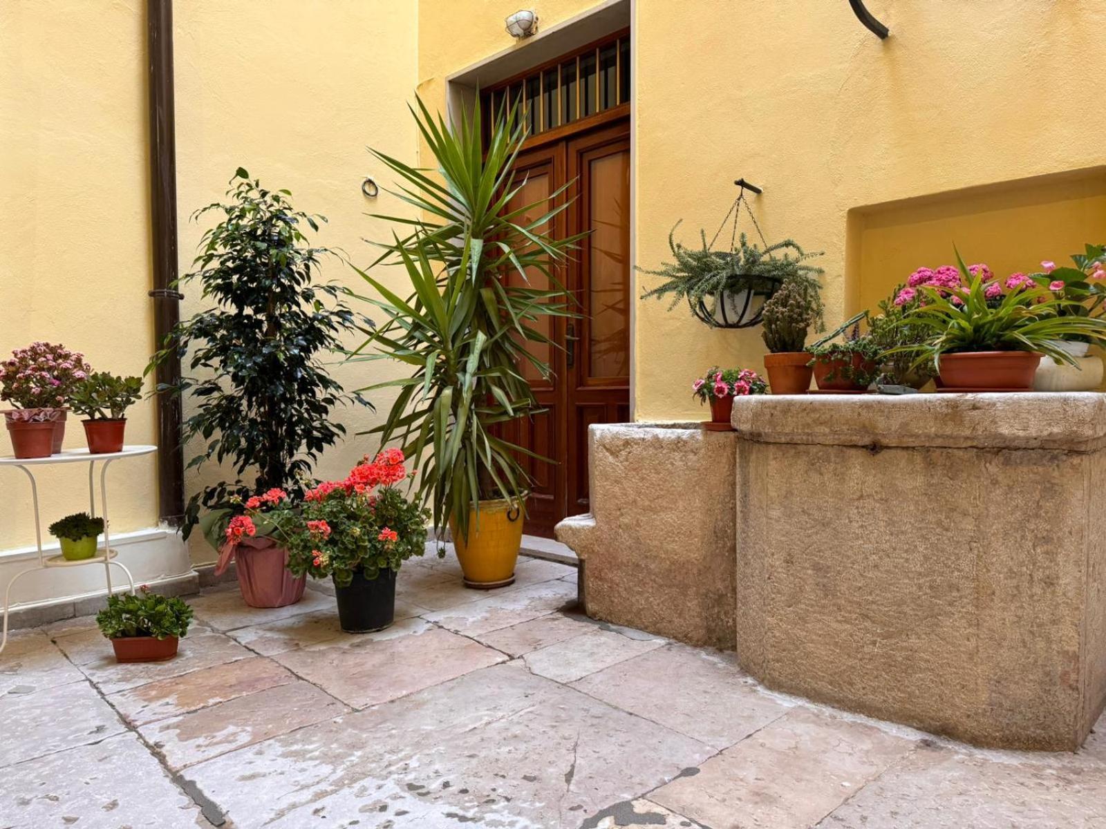 Hotel Residenza Gonzaga à Serracapriola Extérieur photo